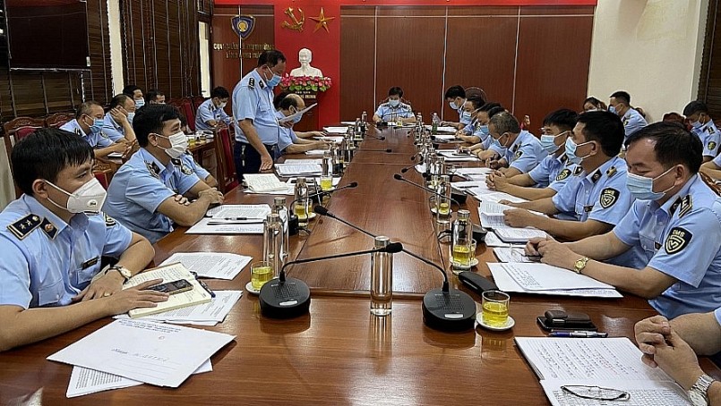 Ông Nguyễn Minh Tuấn - Phó Cục trưởng Cục QLTT Lạng Sơn cho biết, trong quá trình kiểm tra, lực lượng QLTT Lạng Sơn gặp rất nhiều vướng mắc, điển hình về nhân lực làm công tác thực thi phòng, chống xâm phạm quyền SHTT