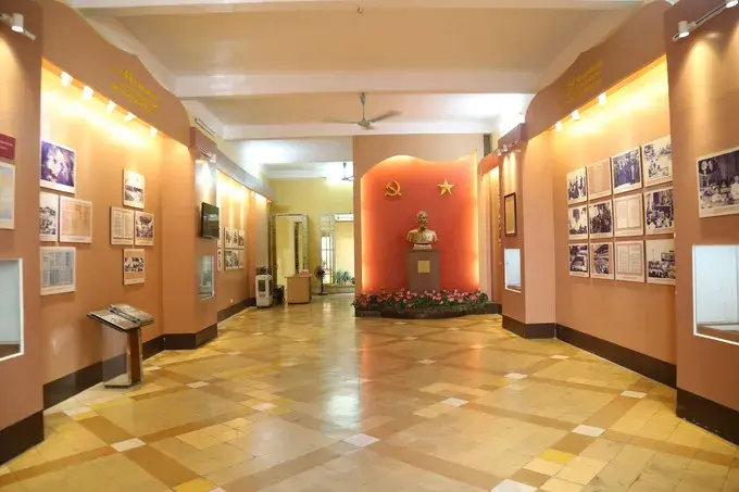 Căn biệt thự cổ 4 tầng nơi Bác Hồ khởi thảo Tuyên ngôn Độc lập, từng là nhà riêng của cặp vợ chồng hiến hơn 5.000 lượng vàng cho cách mạng Căn biệt thự cổ 4 tầng nơi Bác Hồ khởi thảo Tuyên ngôn Độc lập, từng là nhà riêng của cặp vợ chồng hiến hơn 5.000 lượng vàng cho cách mạng