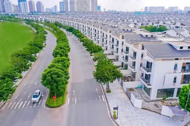 Hà Nội lấy ý kiến việc tặng biệt thự, căn hộ cho nhóm nhân sự này: Ai thuộc diện đề xuất, điều kiện ra sao? Hà Nội lấy ý kiến việc tặng biệt thự, căn hộ cho nhóm nhân sự này: Ai thuộc diện đề xuất, điều kiện ra sao?