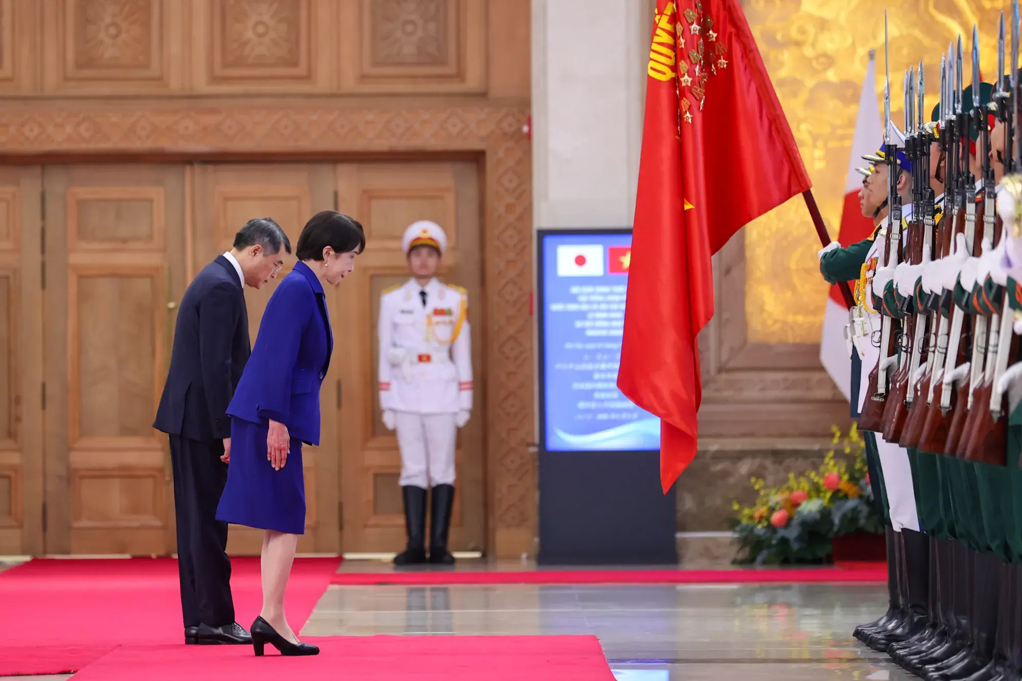 Thủ tướng Lê Minh Hưng chủ trì lễ đón chính thức Thủ tướng Nhật Bản- Ảnh 3.