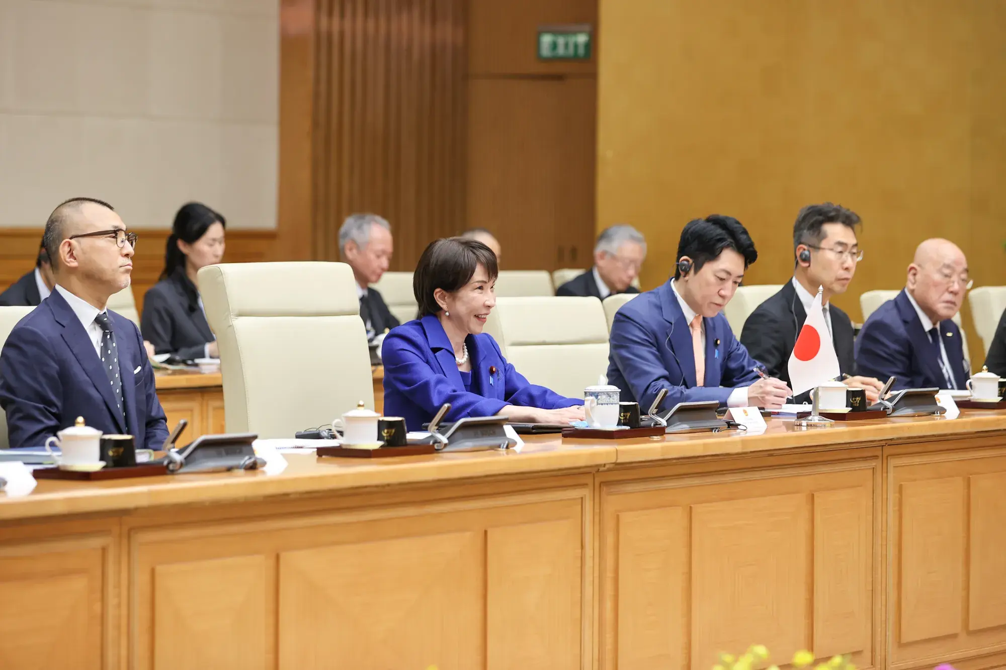 Thủ tướng Lê Minh Hưng hội đàm với Thủ tướng Takaichi: Nhật Bản muốn hỗ trợ Việt Nam nâng cao năng lực tự chủ công nghệ- Ảnh 5.