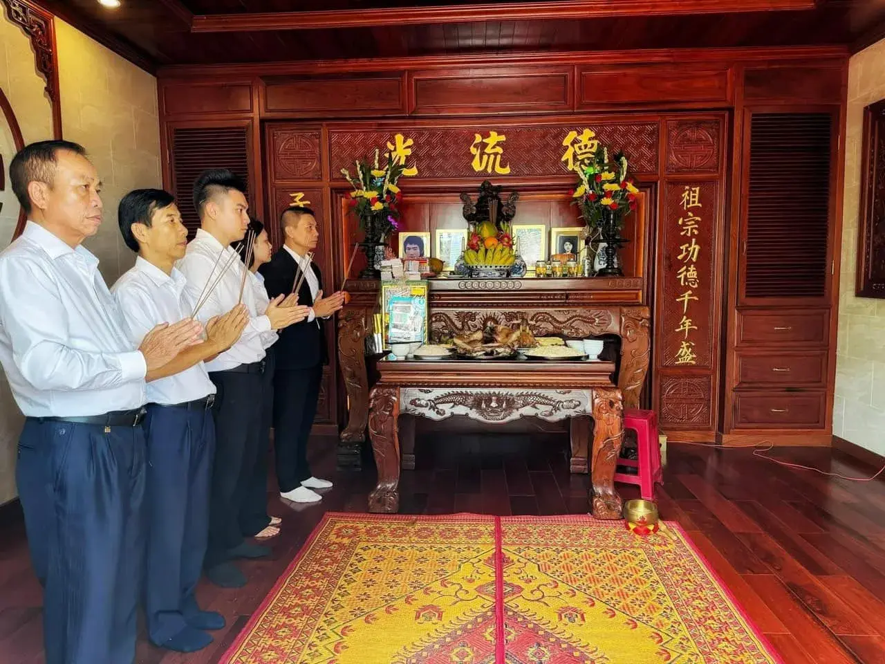 Huyền thoại võ thuật mà ông chủ kín tiếng của Tập đoàn Sơn Hải công khai thần tượng, làm giỗ, là ai?- Ảnh 1. Huyền thoại võ thuật mà ông chủ kín tiếng của Tập đoàn Sơn Hải công khai thần tượng, làm giỗ, là ai?- Ảnh 1.