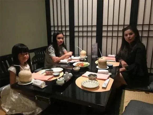 4-nguoi-con-cua-vua-ca-phe-dang-le-nguyen-vu-deu-ten-nguyen (1).jpg 1
