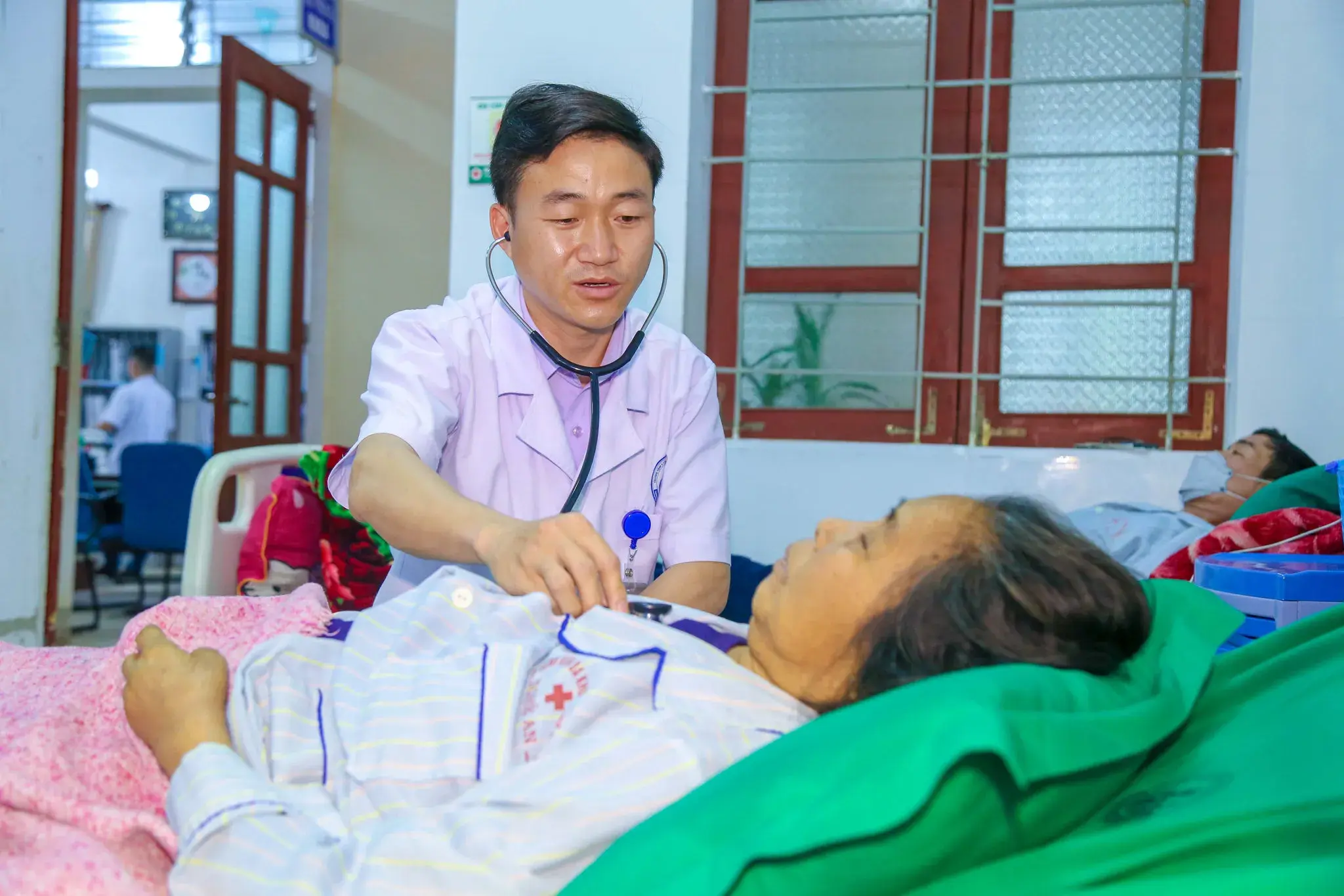 Người thuộc diện này được đề xuất hỗ trợ 1 tỷ đồng khi về công tác tại cấp xã