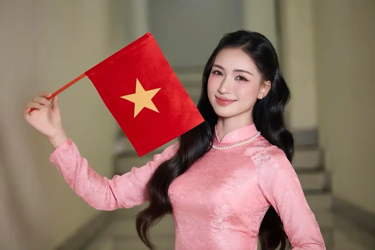 Ca sĩ Hòa Minzy và Hà Myo trúng cử Ban Chấp hành T.Ư Hội Liên hiệp Phụ nữ  Việt Nam