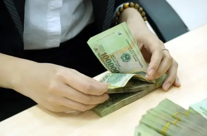 Hướng Dẫn Lựa Chọn Máy Đếm Tiền Cho Doanh Nghiệp 2025 - Nhật Kim Phát