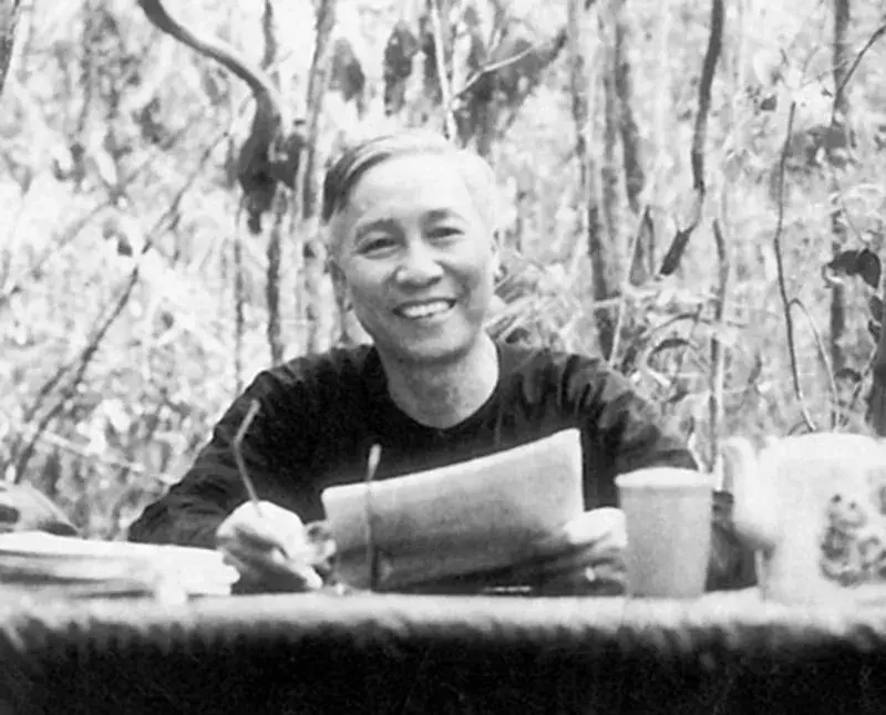 Gia đình hiếm hoi có 3 anh em đều là lãnh đạo kiệt xuất, được tặng Huân chương Sao Vàng: Người từng từ chối nhận giải Nobel, 2 người được phong hàm cấp Tướng - ảnh 1