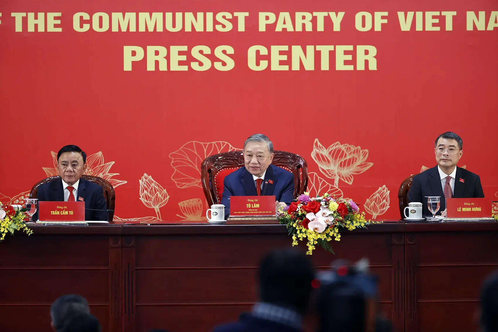 Tổng Bí thư Tô Lâm chủ trì Họp báo quốc tế thông báo kết quả Đại hội XIV của Đảng- Ảnh 2. Tổng Bí thư Tô Lâm chủ trì Họp báo quốc tế thông báo kết quả Đại hội XIV của Đảng- Ảnh 2.