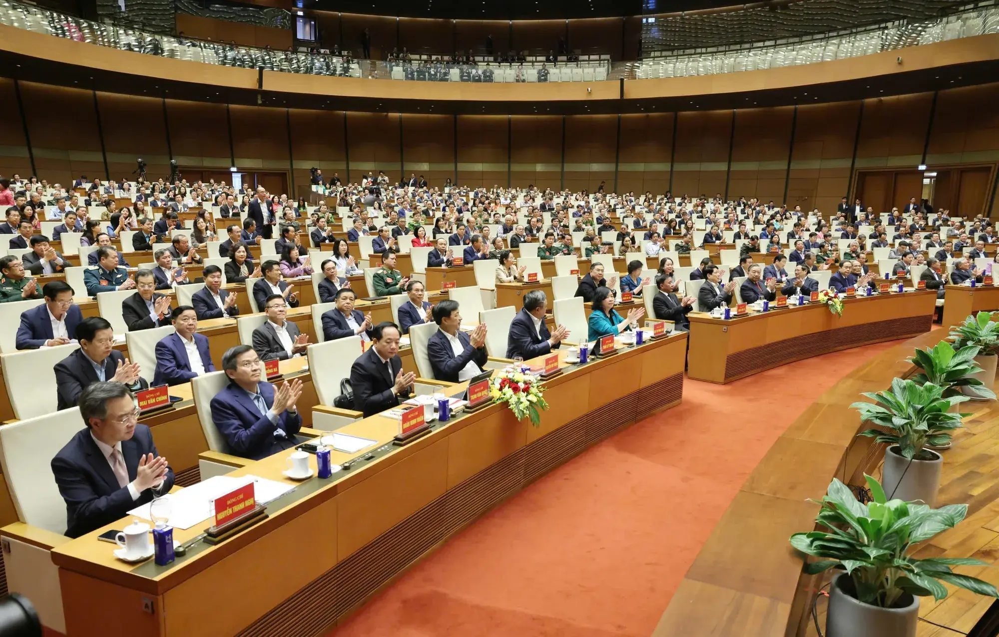 Tầm nhìn mới và yêu cầu cao của Nghị quyết 80 về phát triển văn hóa Việt Nam- Ảnh 2. Tầm nhìn mới và yêu cầu cao của Nghị quyết 80 về phát triển văn hóa Việt Nam- Ảnh 2.