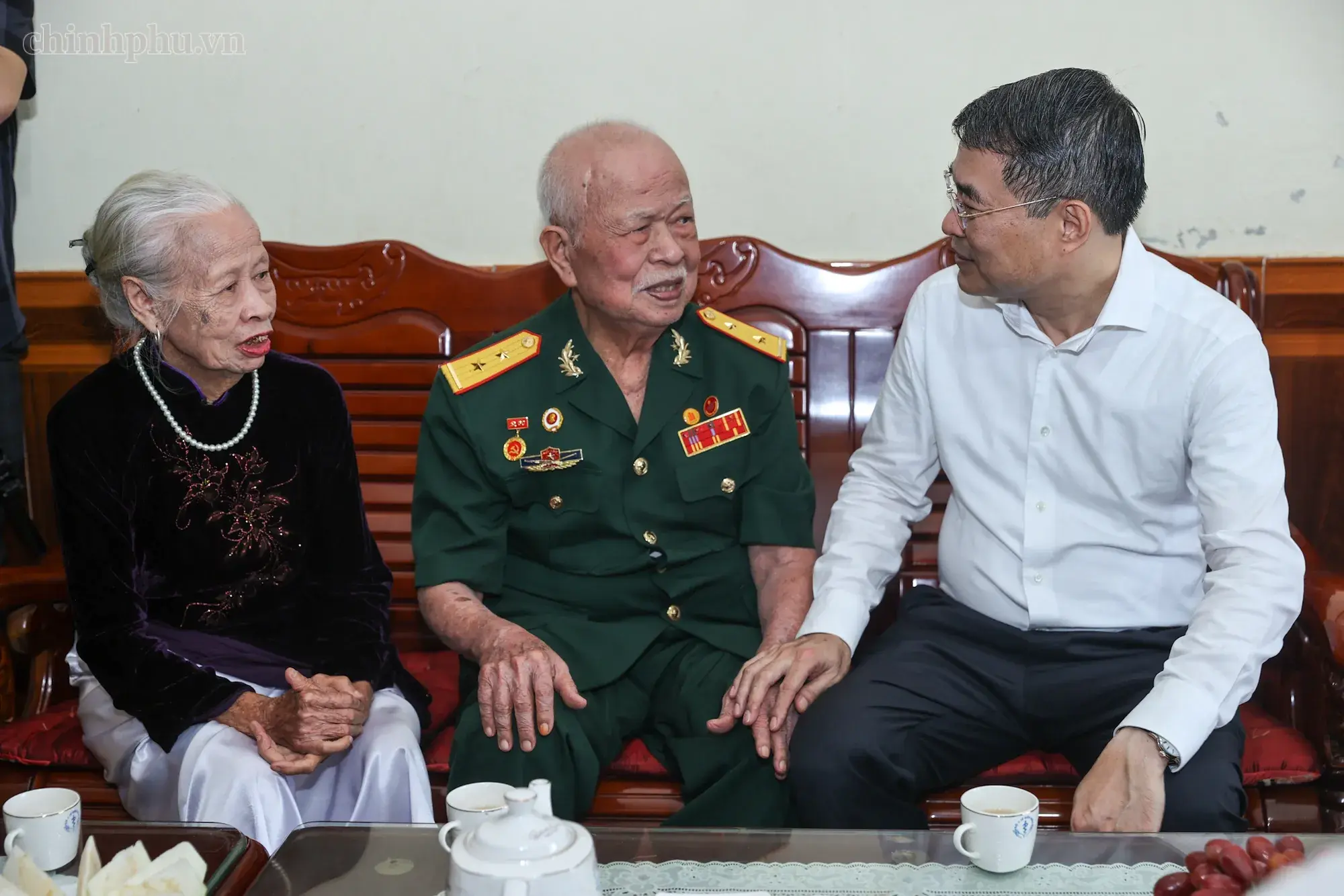 Thủ tướng Lê Minh Hưng tưởng niệm Chủ tịch Hồ Chí Minh, Đại tướng Võ Nguyên Giáp và các Anh hùng liệt sĩ tại Điện Biên Phủ- Ảnh 9.