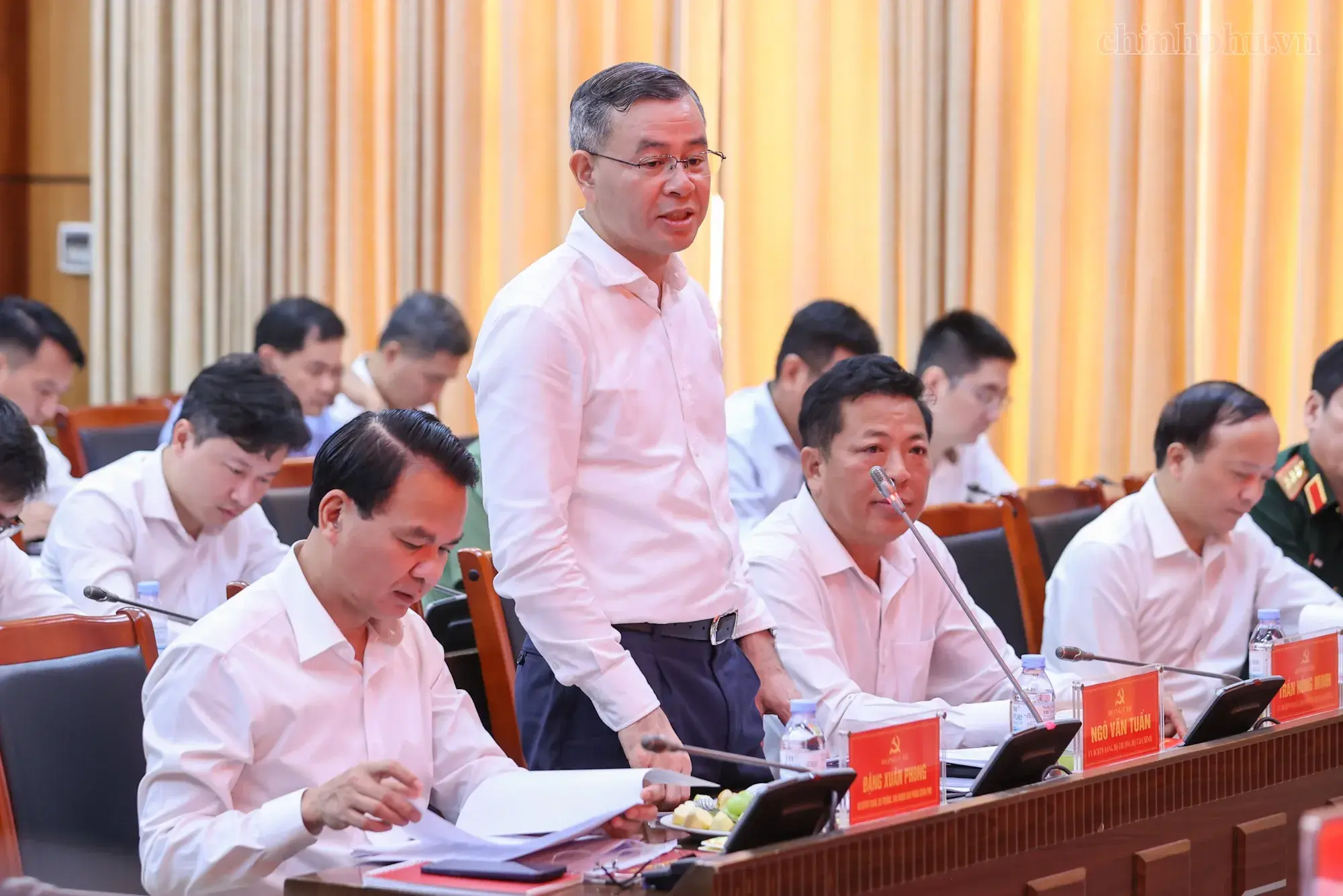 Thủ tướng Lê Minh Hưng: Điện Biên phải cạnh tranh bằng năng lực điều hành, mạnh dạn đề xuất cơ chế để bứt phá- Ảnh 4.