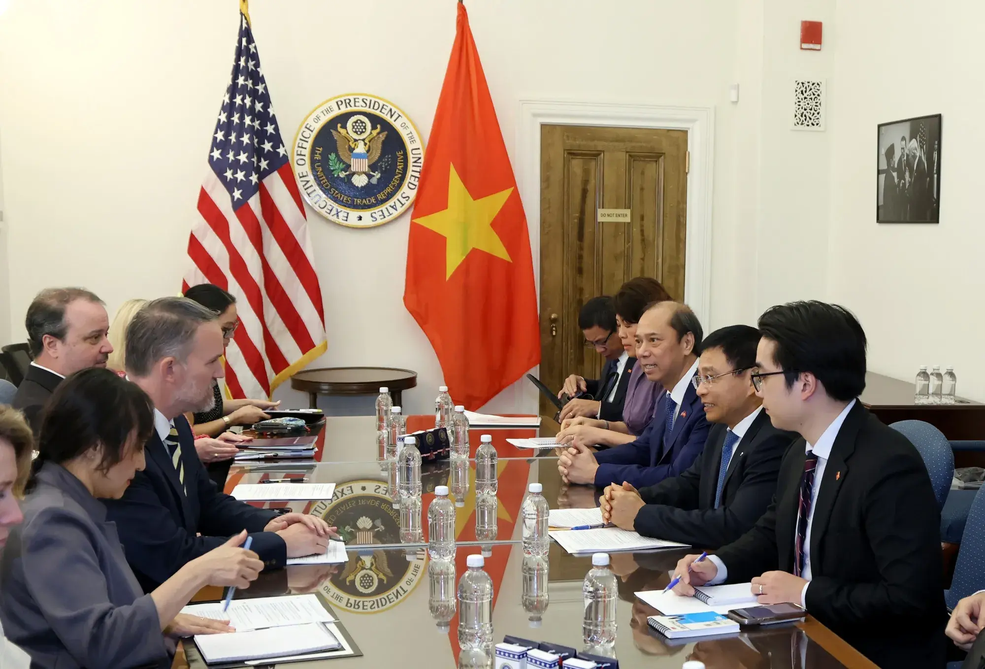 Phó Thủ tướng Nguyễn Văn Thắng làm việc với các quan chức cấp cao Chính quyền Hoa Kỳ- Ảnh 2.