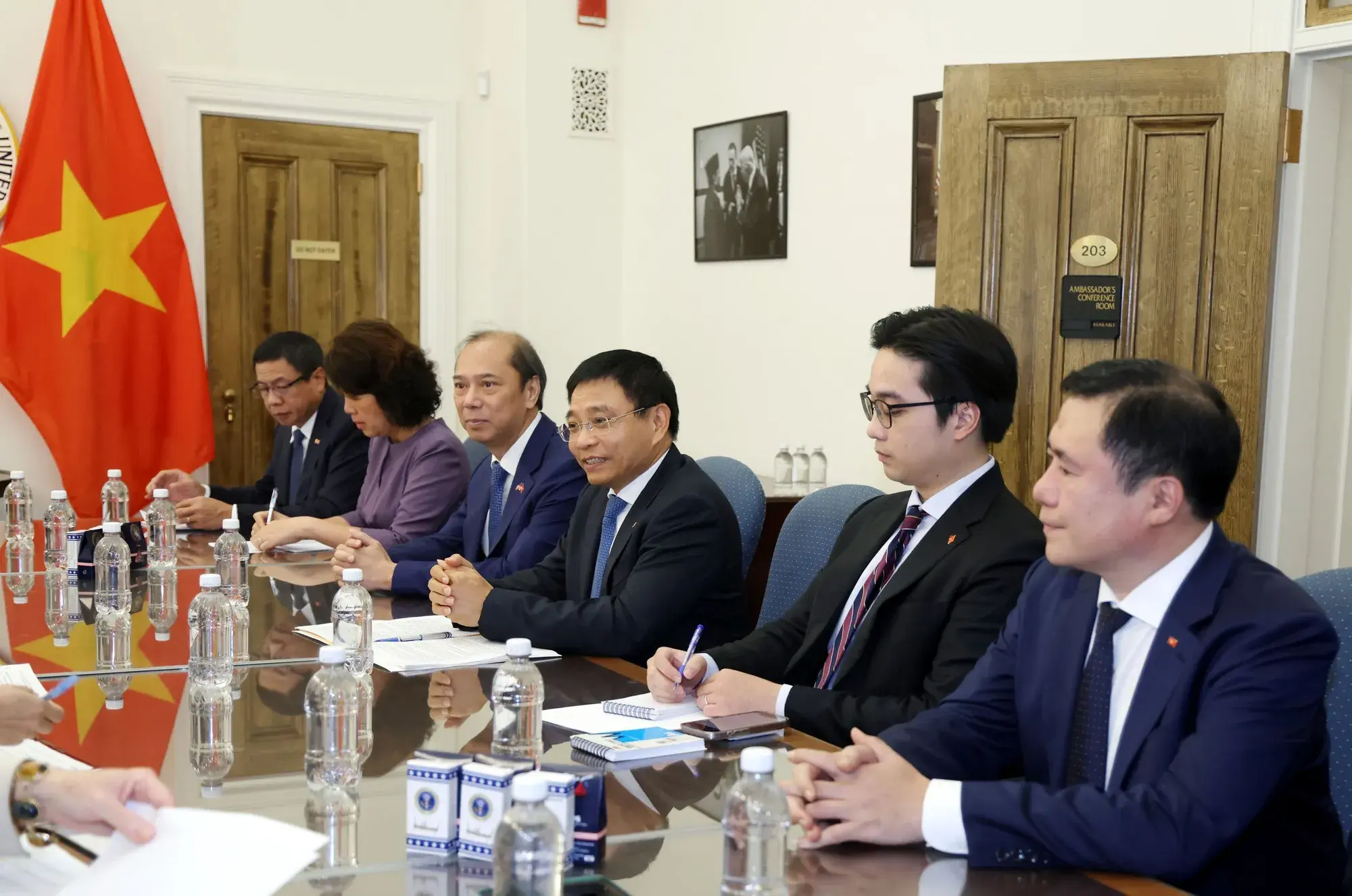 Phó Thủ tướng Nguyễn Văn Thắng làm việc với các quan chức cấp cao Chính quyền Hoa Kỳ- Ảnh 3.